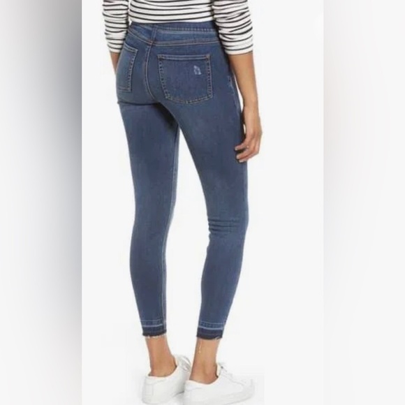 SPANX Women's Medium Wash distressed Ankle‎ Skinny Jeans jeggings size Small new - Picture 6 of 8